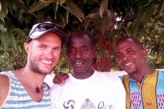 Martin, Ismael (mitte) und Momodou