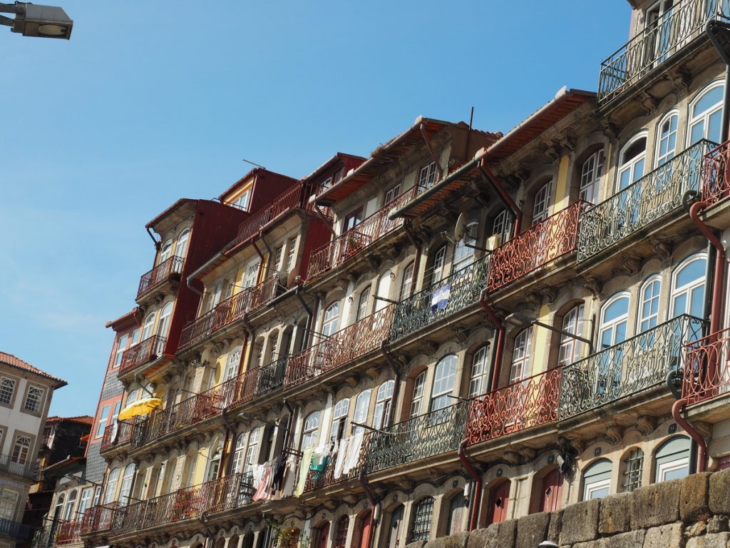 Häuserfront Porto, Portugal
