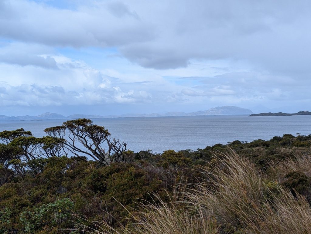 Blick von Puerto Profundo in Richtung Magellanstraße